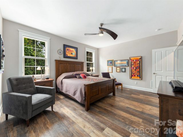 40 Buckhorn Gap Road, Biltmore Lake, NC 28715