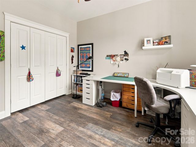 40 Buckhorn Gap Road, Biltmore Lake, NC 28715