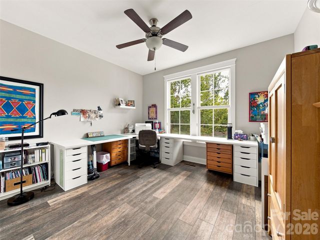 40 Buckhorn Gap Road, Biltmore Lake, NC 28715