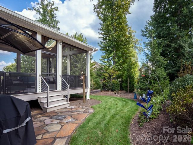40 Buckhorn Gap Road, Biltmore Lake, NC 28715