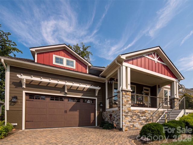 40 Buckhorn Gap Road, Biltmore Lake, NC 28715