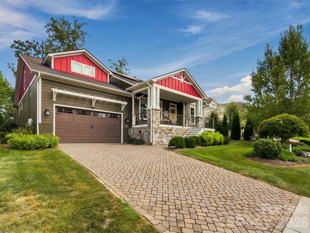40 Buckhorn Gap Road, Biltmore Lake, NC 28715