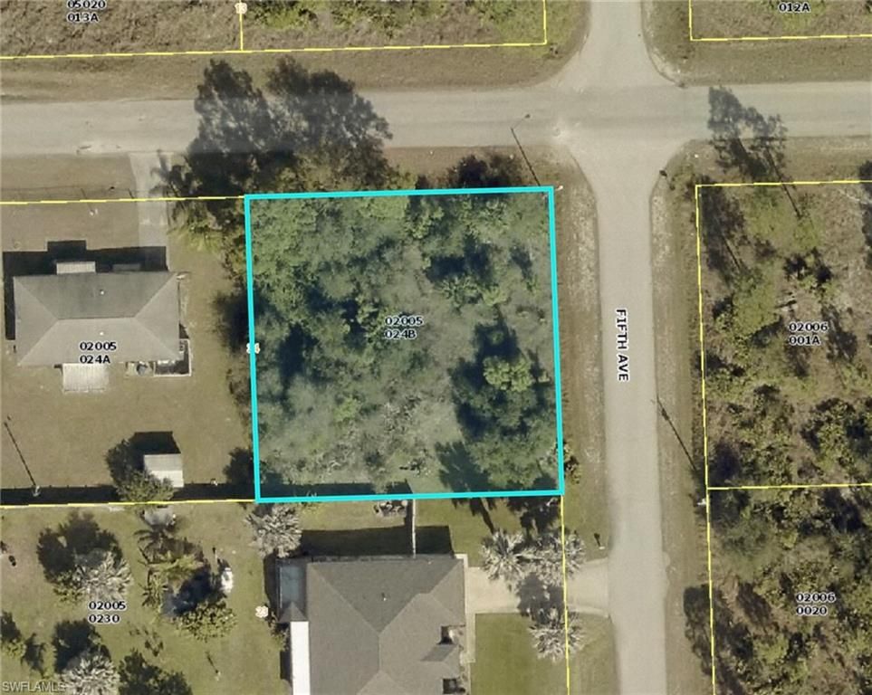 406 E 9th ST, Lehigh Acres, FL 33972