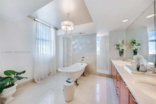 3301 NE 183rd St 1701, Aventura, FL 33160