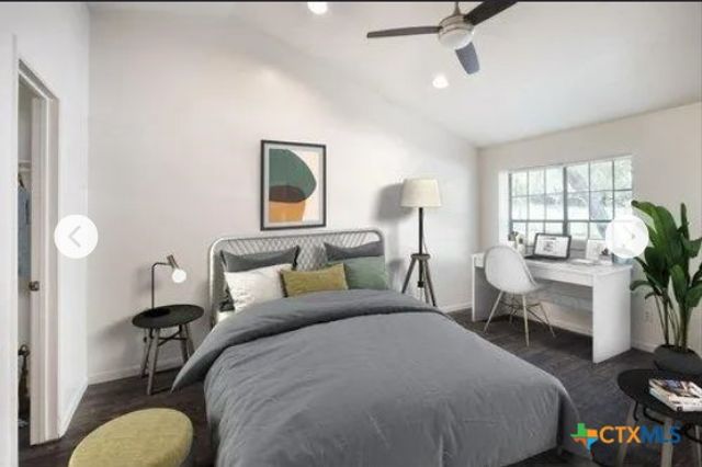 1104 Academy Street, San Marcos, TX 78666