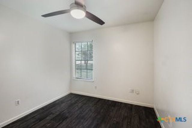 1104 Academy Street, San Marcos, TX 78666