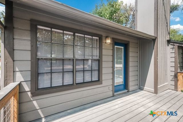1104 Academy Street, San Marcos, TX 78666