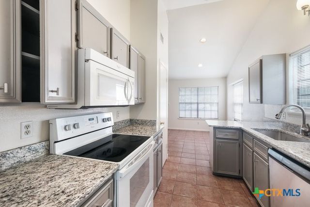 1104 Academy Street, San Marcos, TX 78666