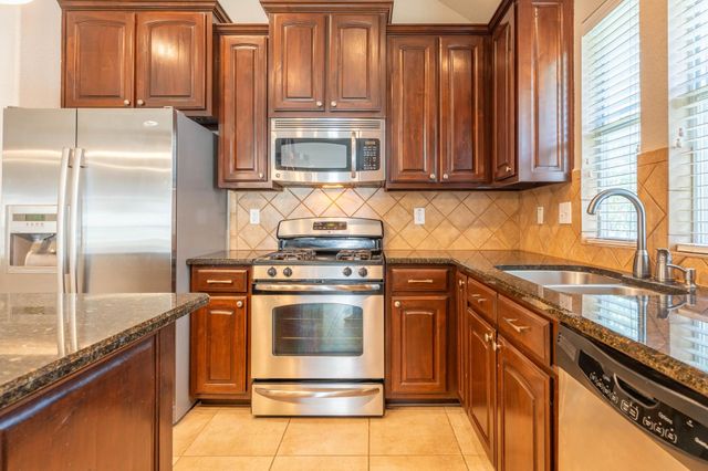 5029 Harney Drive, Fort Worth, TX 76244