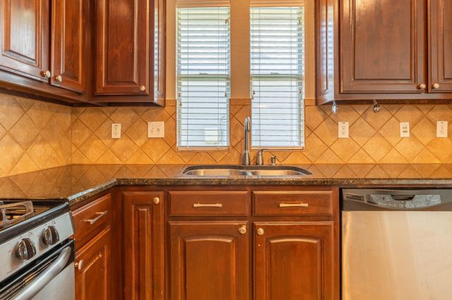 5029 Harney Drive, Fort Worth, TX 76244