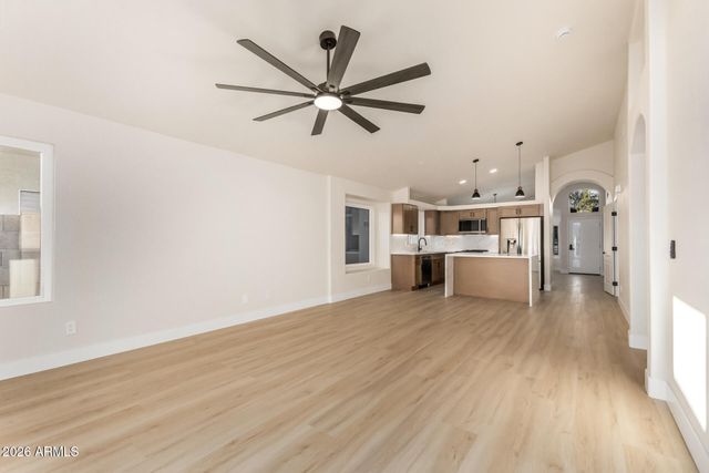 2131 E ROCKWOOD Drive, Phoenix, AZ 85024