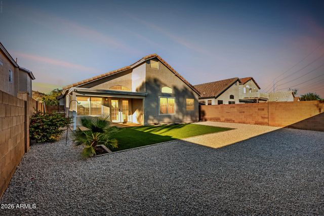 2131 E ROCKWOOD Drive, Phoenix, AZ 85024