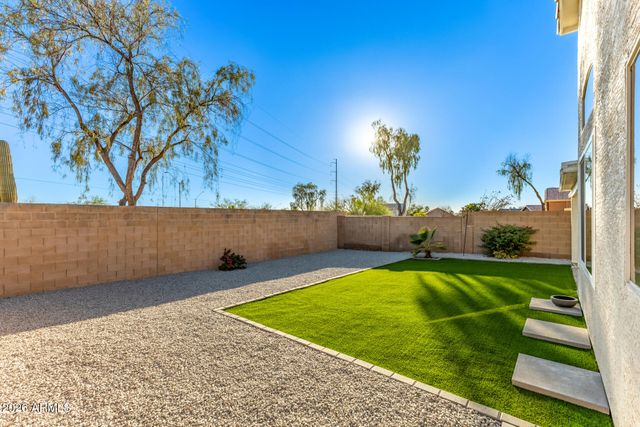 2131 E ROCKWOOD Drive, Phoenix, AZ 85024