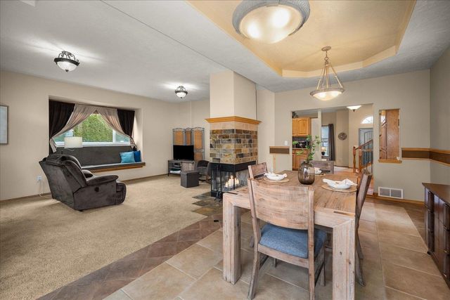 18914 E 2nd Ave, Greenacres, WA 99016