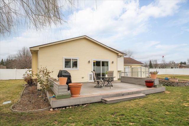 18914 E 2nd Ave, Greenacres, WA 99016