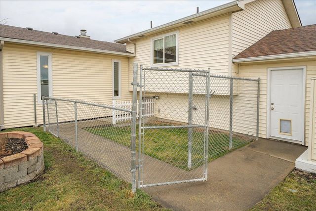 18914 E 2nd Ave, Greenacres, WA 99016