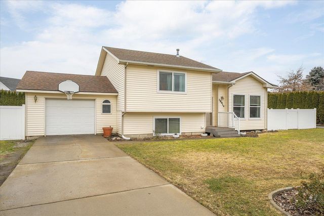 18914 E 2nd Ave, Greenacres, WA 99016