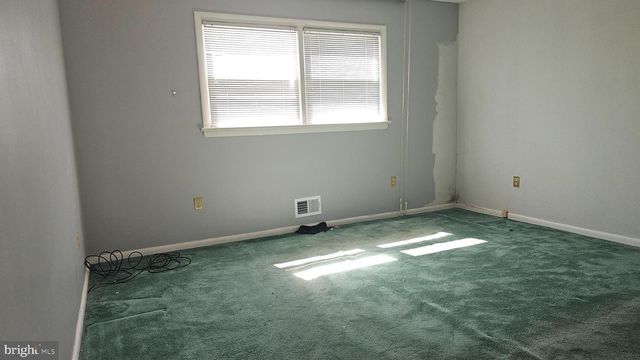 39 MAE DR, Hamilton, NJ 08620