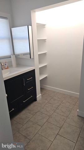 39 MAE DR, Hamilton, NJ 08620