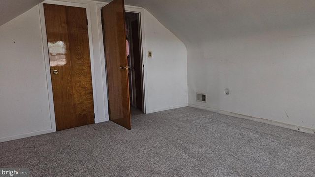 39 MAE DR, Hamilton, NJ 08620