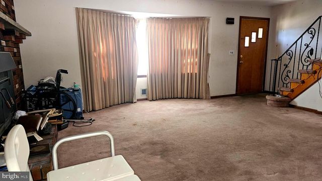 39 MAE DR, Hamilton, NJ 08620