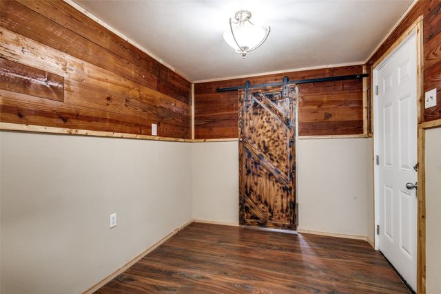 19486 Valentine, Kemp, TX 75143
