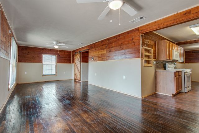 19486 Valentine, Kemp, TX 75143