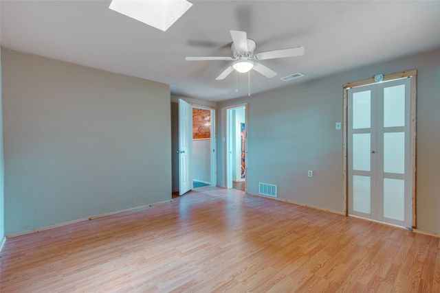 19486 Valentine, Kemp, TX 75143