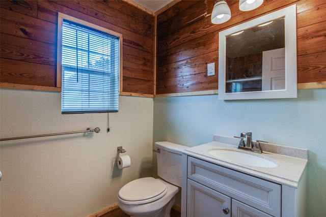 19486 Valentine, Kemp, TX 75143