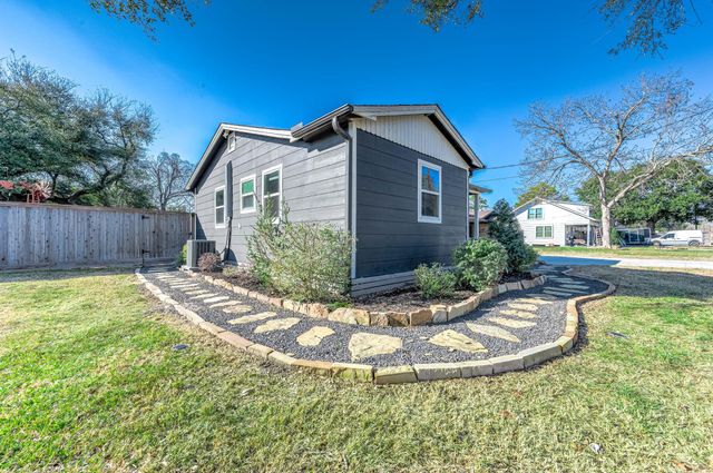 2738 Lilac Street, Pasadena, TX 77503