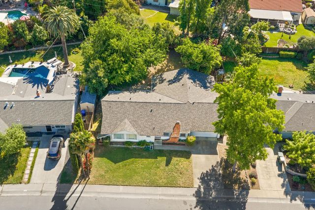 4504 Marble Way, Carmichael, CA 95608