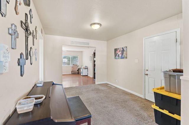 4504 Marble Way, Carmichael, CA 95608