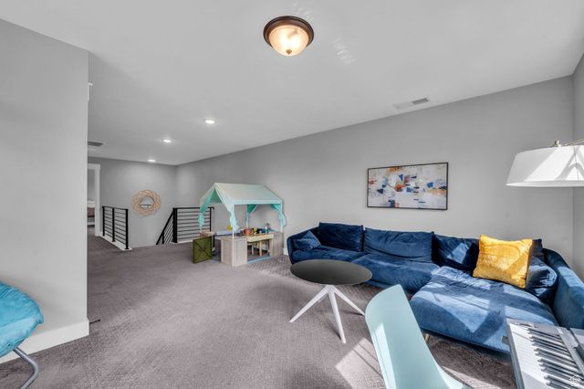1932 W 200 N, Kaysville, UT 84037