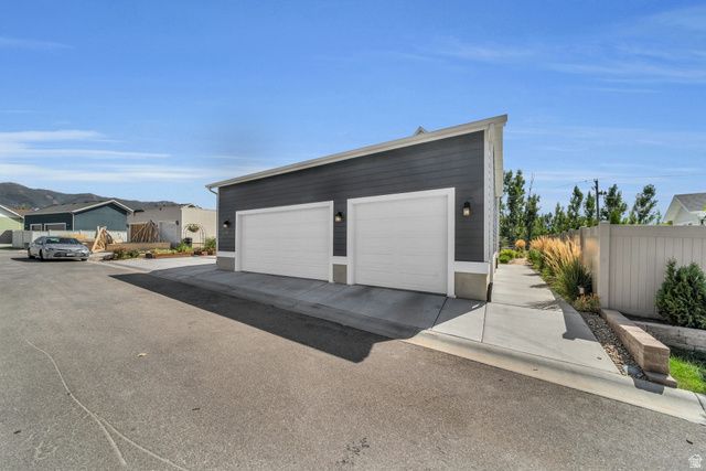 1932 W 200 N, Kaysville, UT 84037