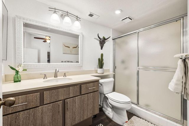 41539 Woodhaven Drive W, Palm Desert, CA 92211