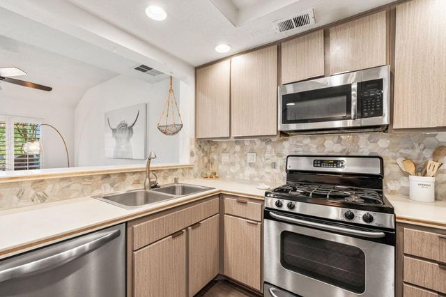 41539 Woodhaven Drive W, Palm Desert, CA 92211