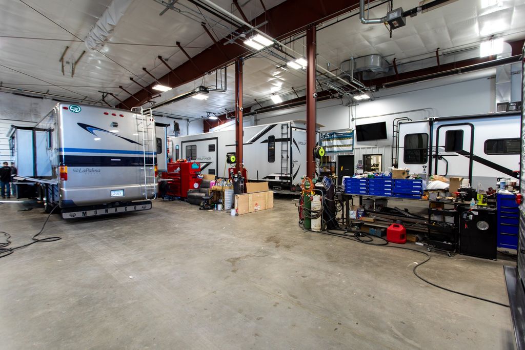 3928, 3930 Tri Hill Frontage Road, Great Falls, MT 59404 photo 5