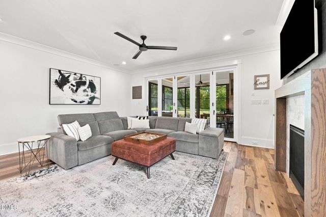 113 Crestview Road, Raleigh, NC 27609