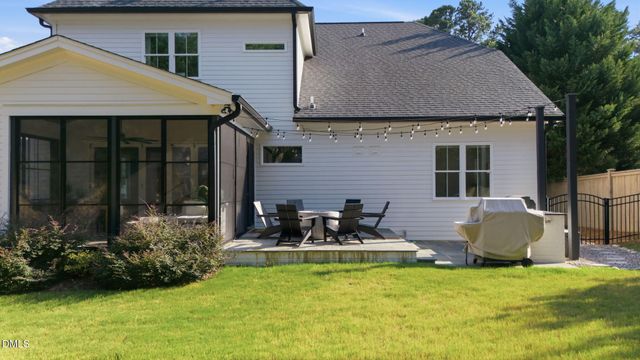 113 Crestview Road, Raleigh, NC 27609