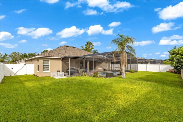 325 HAZELTINE DRIVE, Debary, FL 32713