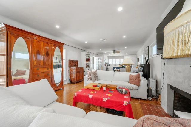 231 Sunridge, Playa Del Rey, CA 90293