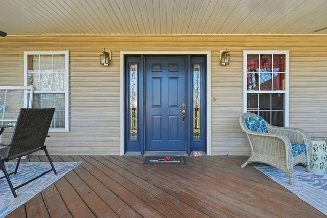 504 Keithley Road, Walnut Shade, MO 65771