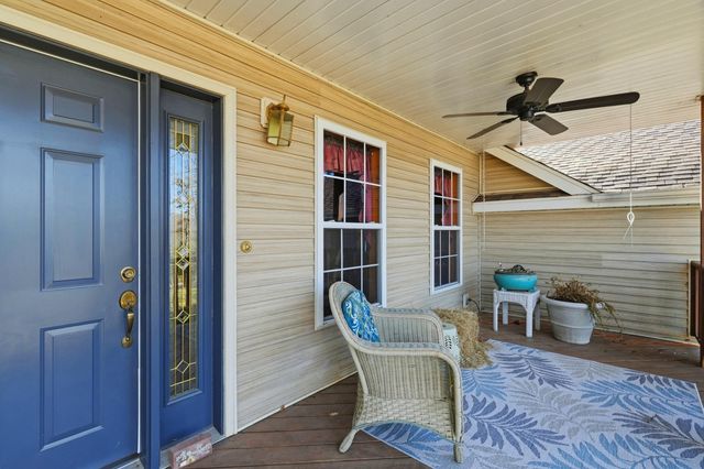 504 Keithley Road, Walnut Shade, MO 65771