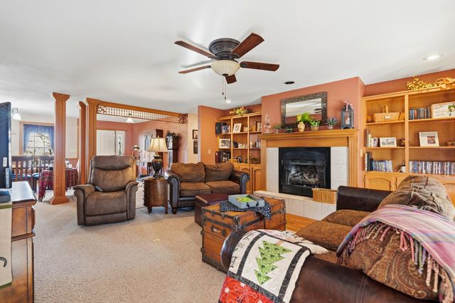 504 Keithley Road, Walnut Shade, MO 65771