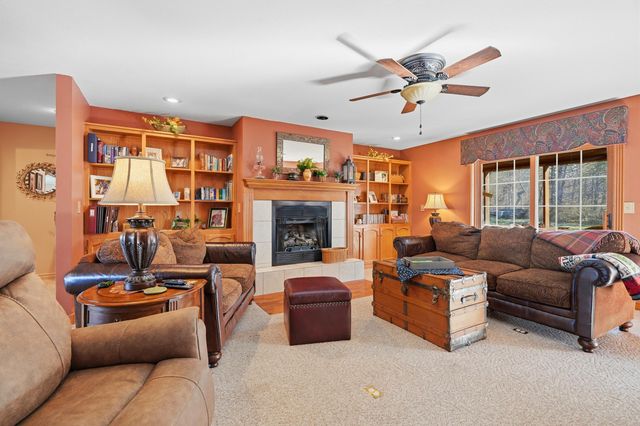 504 Keithley Road, Walnut Shade, MO 65771