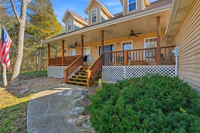 504 Keithley Road, Walnut Shade, MO 65771