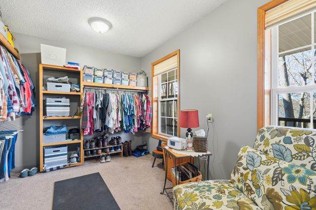 504 Keithley Road, Walnut Shade, MO 65771