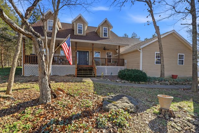 504 Keithley Road, Walnut Shade, MO 65771