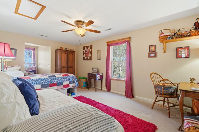 504 Keithley Road, Walnut Shade, MO 65771