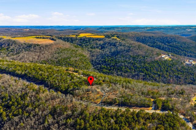 504 Keithley Road, Walnut Shade, MO 65771